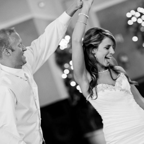 wedding-party-dance-bride-163219
